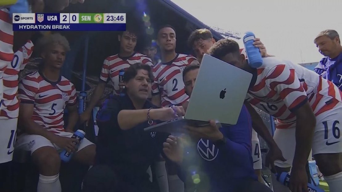 buckeyemondo's tweet photo. Okay @Apple we need some immediate intervention here. 

How about donating 11 iPad Pros that sync to Pochettino’s so that we are not huddled around a laptop like some poverty country during these hydration/tactical breaks?

Thanks for coming to my TED talk. https://t.co/52ueM2uXYS