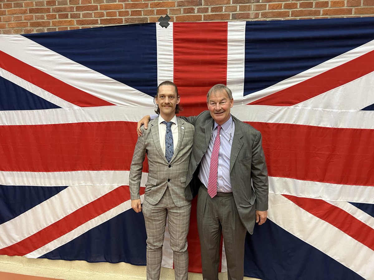 ConnorBsouter's tweet photo. What an incredible day. Honoured to be apart of it, gained a lot of knowledge and met some incredible patriots. There is no doubt that @RupertLowe10 is the only man fit to run this country. Thank you @LibertyLydia  🇬🇧 https://t.co/FfeXdd7N0E
