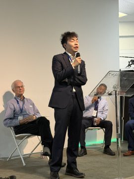尽管今早发生“六四”纪念馆遭到破坏的恶性事件，但我们排除干扰，仍然