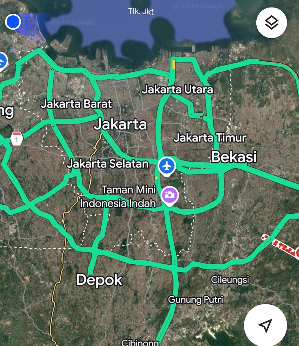 txtdrjkt's tweet photo. kondisi senin jarang-jarang https://t.co/kjAjWRPyzJ