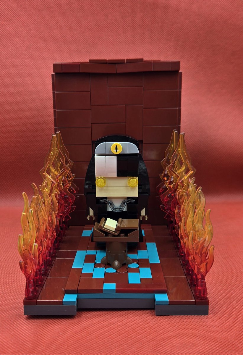 TheDoctorMaster's tweet photo. Went to the 2nd hand lego store yesterday to get parts to do some edits and add-ons to the Sister Shiori in the basement diorama to make it look more cohesive. Now with convenient hole for prayer, worship, and whatever other needs you might have! https://t.co/j4yCNy3a5z