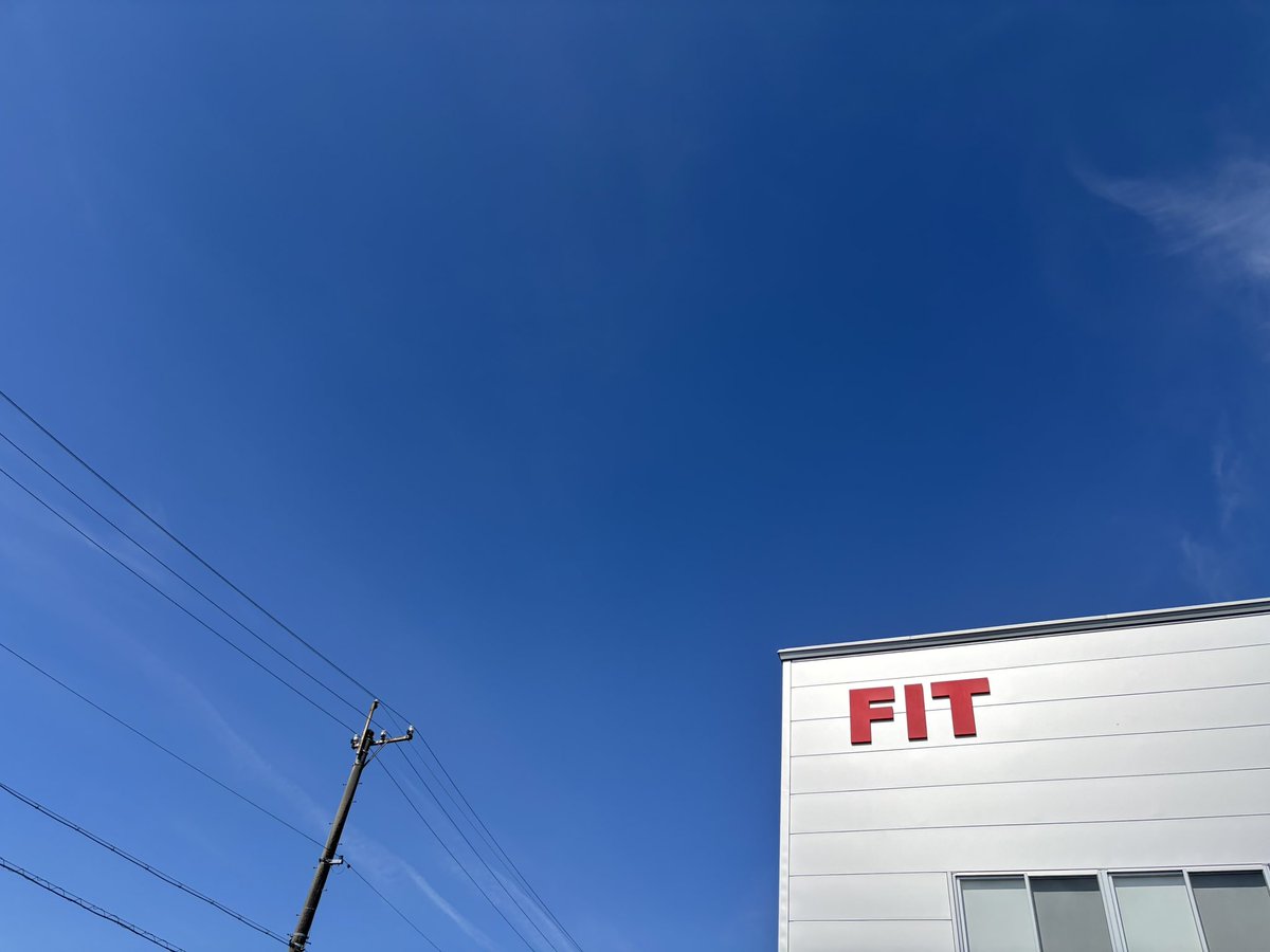 3FIT_press's tweet photo. おはぬまです！
各務原市の天気は晴れ☀️

週末はビーチバレーを見に行ってきました！
5月とは思えない暑さでしたが、応援しているペアは見事勝利しました✌️
見てる側も大変でしたがプレーする側はもっと大変ですよね🥵

#企業公式が毎朝地元の天気を言い合う
#エフアイティ
#企業公式相互フォロー https://t.co/3NLMdq5Jb3