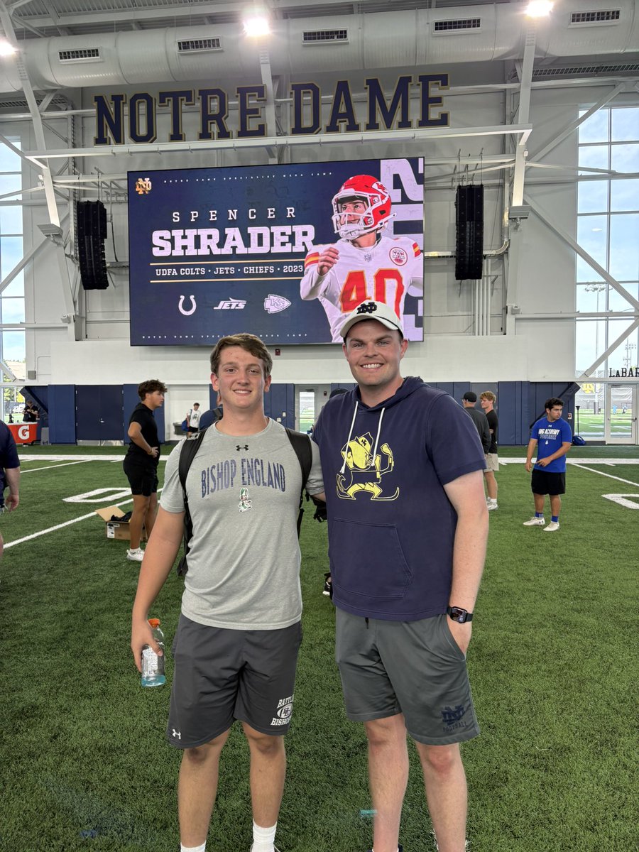 j_diliegro's tweet photo. Had an awesome time at @NDFootball Specialist Mega Camp! Great facilities and competition. Made it to make the Top 3 finals for punt snaps while competing against a talented group of snappers. Thanks @CoachBiagi for a great camp! 
@CoachCoax17 @CoachDvorchik_ @LoganHallSC @bishops_fb @tommydiliegro @Coach_Fishback @CoachEBenton @MattOverton_LS @MingoKarson @R_Allen86 @coachjody29 @CoachTimSalem @1coachshep