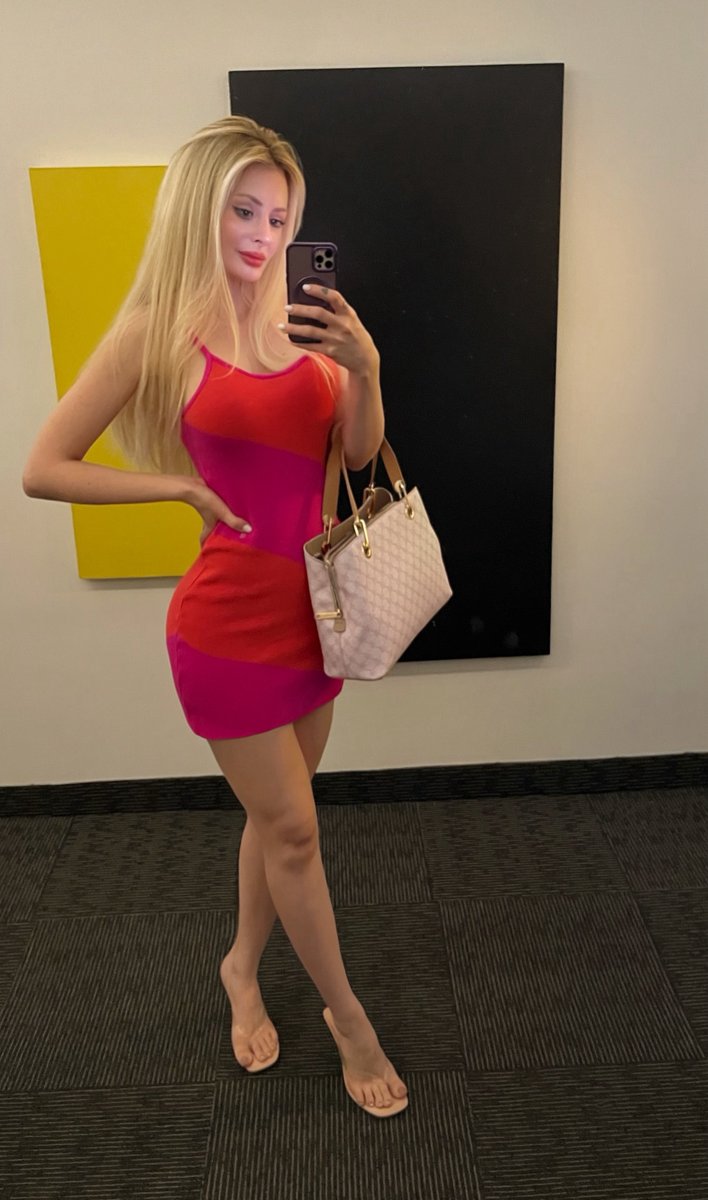 JuliParis_'s tweet photo. ¡Hola, chicos! ¿Cómo les está yendo el domingo? 🍎

📍 cdmx https://t.co/JsLGJvHKq3