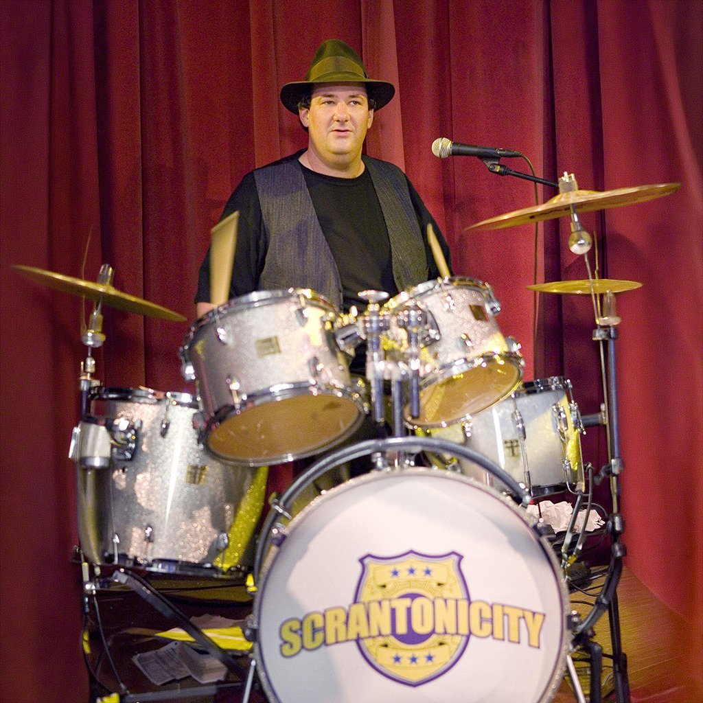 PaulleyTicks's tweet photo. BREAKING: Kevin Malone announces that he and his band Scrantonicity, have pulled out of performing at the Trump Freedom 250 Celebration. https://t.co/hZymHOjpC7