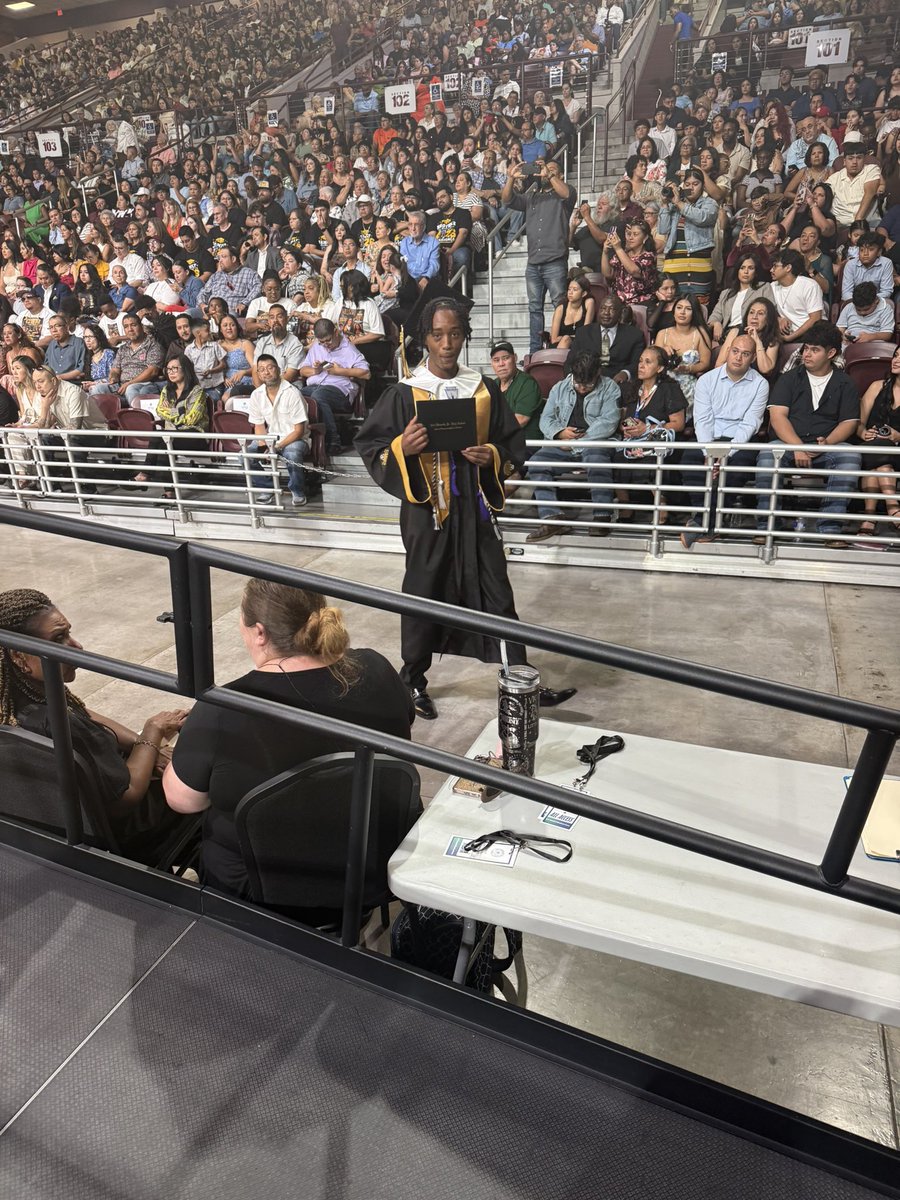 KWilliamsDLD's tweet photo. As these students take the next step in their educational journey, we are proud of their hard work, determination, and accomplishments. The future is bright, and we can’t wait to see all they will achieve in their senior year and beyond. @SpringISD https://t.co/2yu78RDkKf