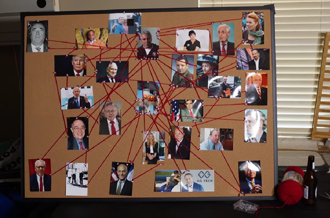 thingobserver's tweet photo. Went full cork board Rust Cohle mode on my most recent youtube documentary length video exploring the ties of Epstein's circle to 9/11. please go check it out the 1 hour and 16 minutes of video. It felt like it took many lifetimes! https://t.co/qosN8n86bk https://t.co/BtRy1yenId