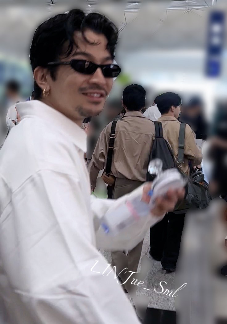 ４*様 常田大希愛用 関係者流通のみ 1点モノ FURLA x DWS コラボT みを👑🐃 (@iammiwo) / Posts / X