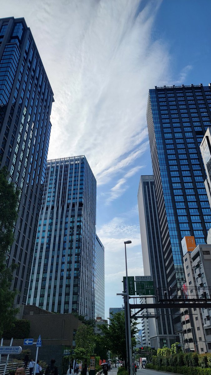 orangepub1983's tweet photo. 今週のオレパブ予定は♥️
毎日18時にオープンします
6/1(月)お休みだわ
2(火)りょうた
3(水)ヒロ
4(木)ヒロ/りょうた
5(金)りょうた/ヒロ/うーみん
6(土)ヒロ/りょうた/ショウジ/たすく
7(日)りょうた/ヒロ
6月ですね🎵 https://t.co/njV45xMrz4