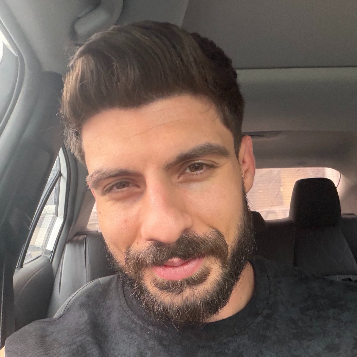(مربی بی اعصاب)آخرین بازمانده tweet media