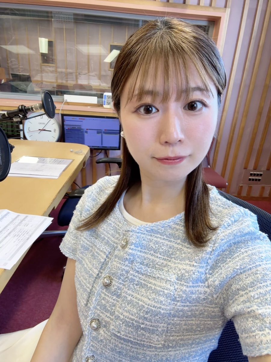 nakayuu0125's tweet photo. ラジオカーリポート🚗🎤今週もよろしくお願いします💞
すでに暑いねぇぇぇ🥺
#となもり 
となりの森谷さん KBS京都ラジオ 2026/6/1(月) 10:00-12:00 https://t.co/4juB3KVYFo # https://t.co/X6X80gcMD8