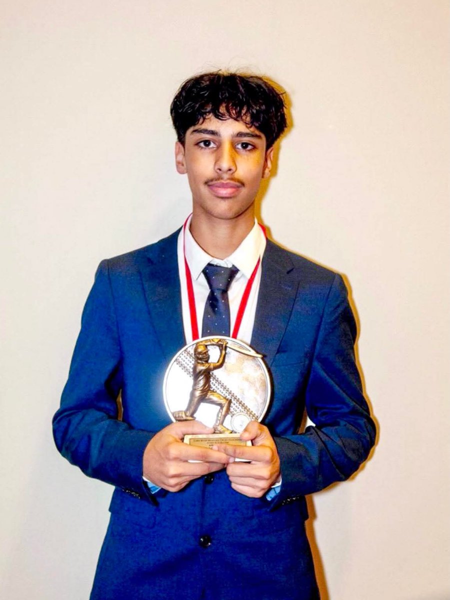 RowvilleSC's tweet photo. Congratulations cricket senior Aayan Tanwar on receiving 2 awards for the Under 16 Dowling Shield season the Bob Campbell Medal for Best CSMCC Player &amp; the Batting Award. We're incredibly proud of Aayan &amp; this well-deserved recognition on a great season. https://t.co/4koF9ZJJCr