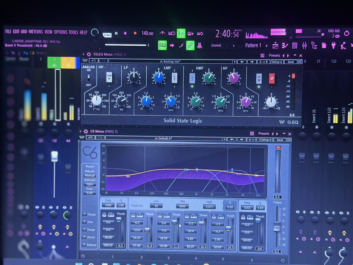 DrFrequencee's tweet photo. Ohh na June? Omo Mixing don take all ma time,it was just 7after pm mins ago😮‍💨 https://t.co/XzHC28amkk