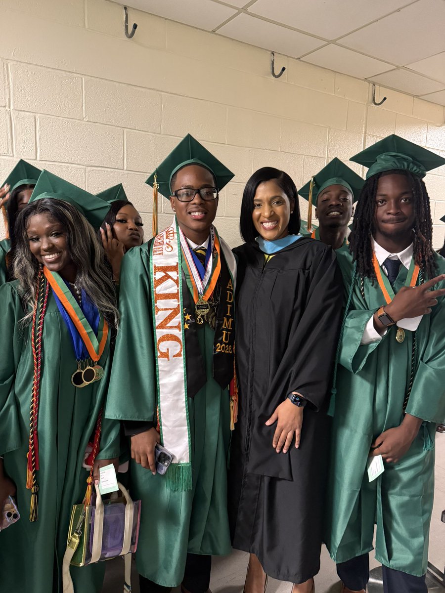 AP_Rowe's tweet photo. Congratulations to the Blanche Ely Class of 2026! It was an honor serving as their Assistant Principal for the past 3 years. This class is projected to have the highest graduation rate in school history. I love and believe in them always. Excellence is the standard 🧡💚. https://t.co/RULINMWMZB