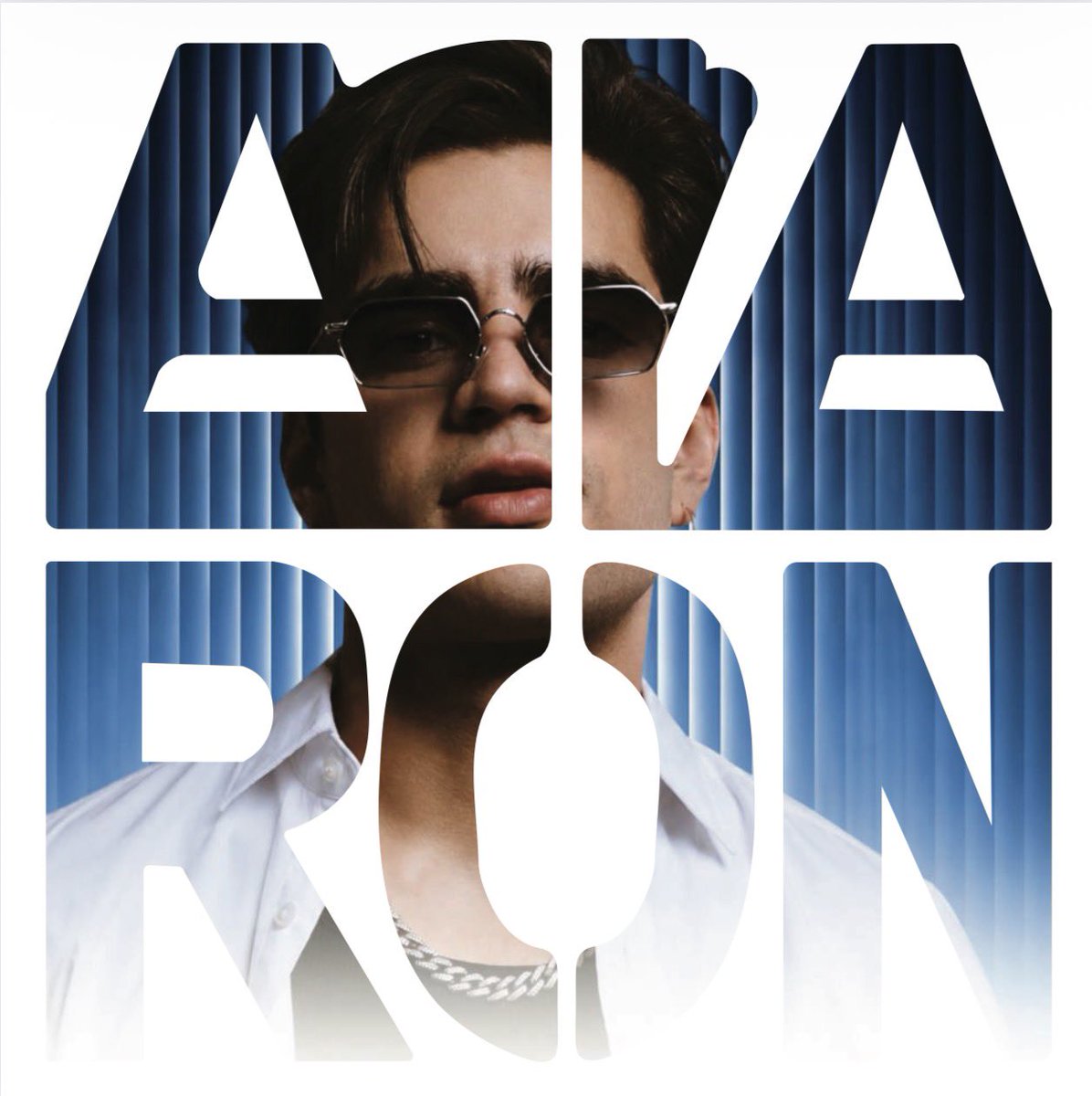 aldronation's tweet photo. Les presentamos el regalo de la reacción de Aaron:

Un CD 💿 de sus propias canciones con un diseño hecho por Aldronation. 🤩

Estamos felices de ver que te gustó @ArnMercurio hacemos todo con mucho amor para ti. ❤️ https://t.co/Dyxwv5v9lz