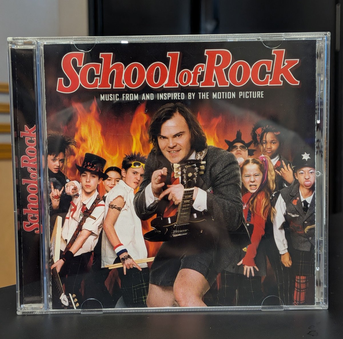 rm_joqr's tweet photo. #砂鉄のワンコインミュージック

『School of Rock オリジナル・サウンドトラック』より

SCHOOL OF ROCK「SCHOOL OF ROCK」

今週はワンコインCD大放出ウィーク💿️
「この夏私は…」で始まるメールを送るだけでオンエアしたCD当たります💿️

メール rm@joqr.net

#ラジオマガジン https://t.co/TlukNF7vTq