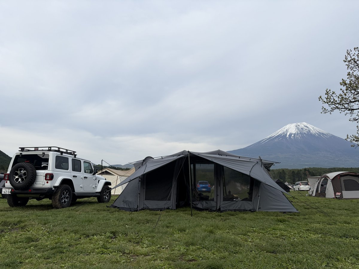 tttrchnnn's tweet photo. 安定のふもとっぱら
3年ぶりのほったらかし
フィールドスタイル初参戦

シーズン存分に楽しみましたっ🏕️

 #5月のキャンプを写真4枚で振り返る https://t.co/gJHnK7LMlg