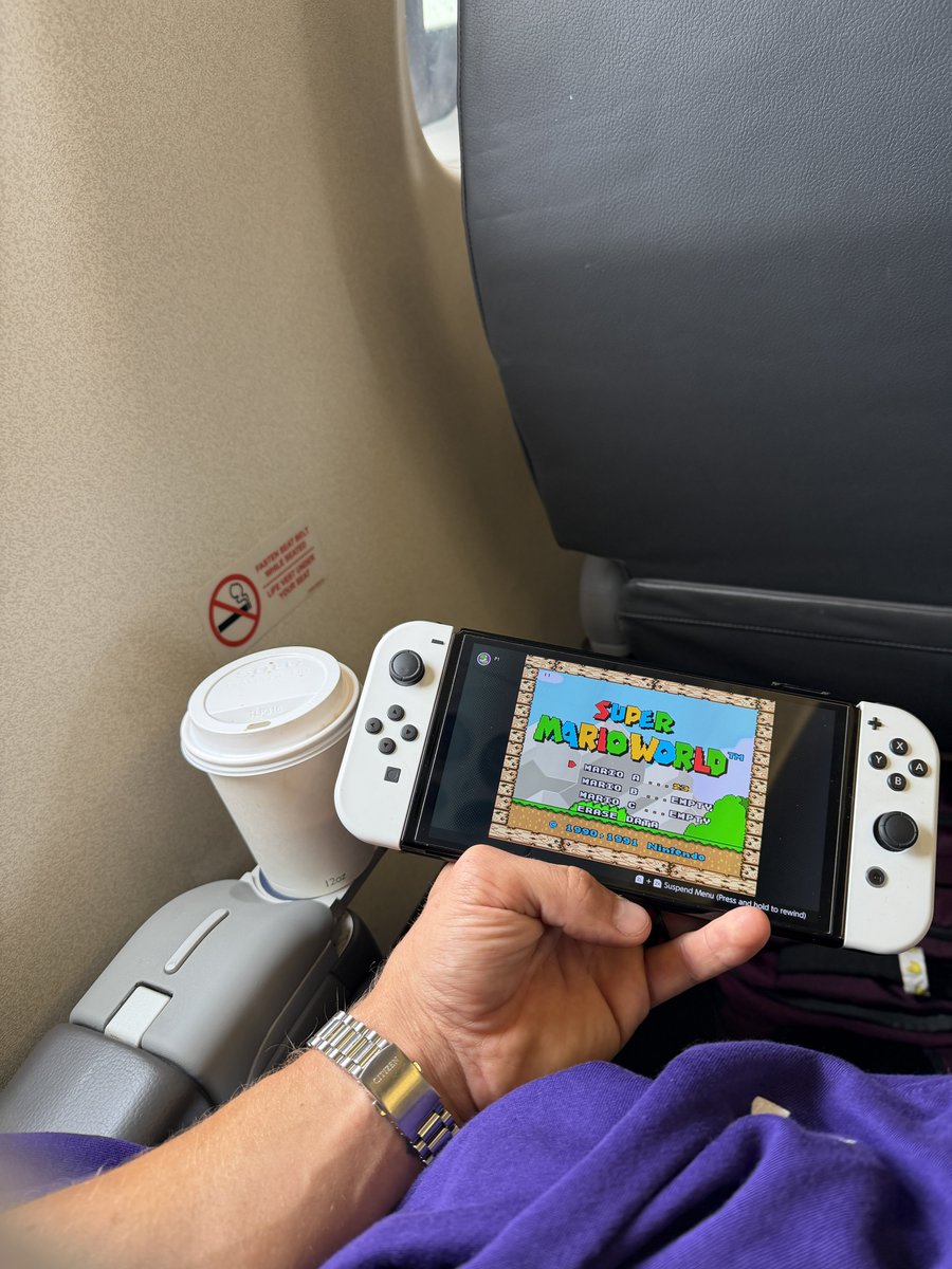 The_Ace_Austin's tweet photo. ✈️ https://t.co/HCLFta7Fra
