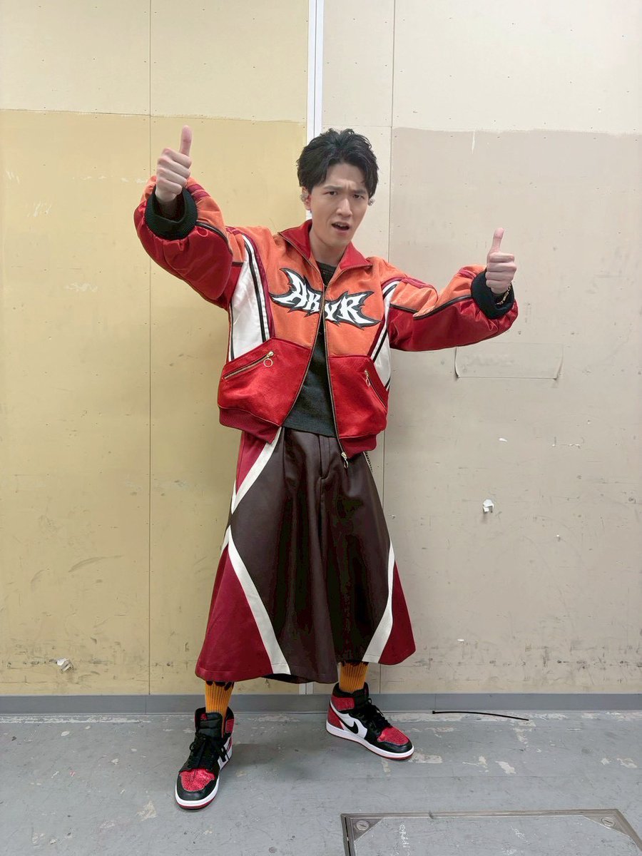 tasuku_kenpro's tweet photo. 遅くなったぜい。ドープショウ2026、悪漢奴等4人でしたがぶちかましてきたぜい。次は志麻さんも含めた5人で出ようぜい。
みなさん来てくれてマジ感謝だぜい。
映画も発表されたぜい。
やったぜい。 https://t.co/5WGXATXB1h