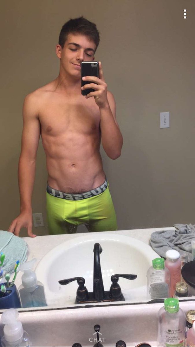 BstyledbyBea's tweet photo. 👇👇👇👇

https://t.co/JFi9sJzUji

Bait file available🔥🥵

#horny #cuteboys #collegeteen #baitedkids #pizz #gameoverse #baited #straightbait #baitedboys #straightbaited #baitboy #baitrequest #baits https://t.co/fY6HZhoHQi