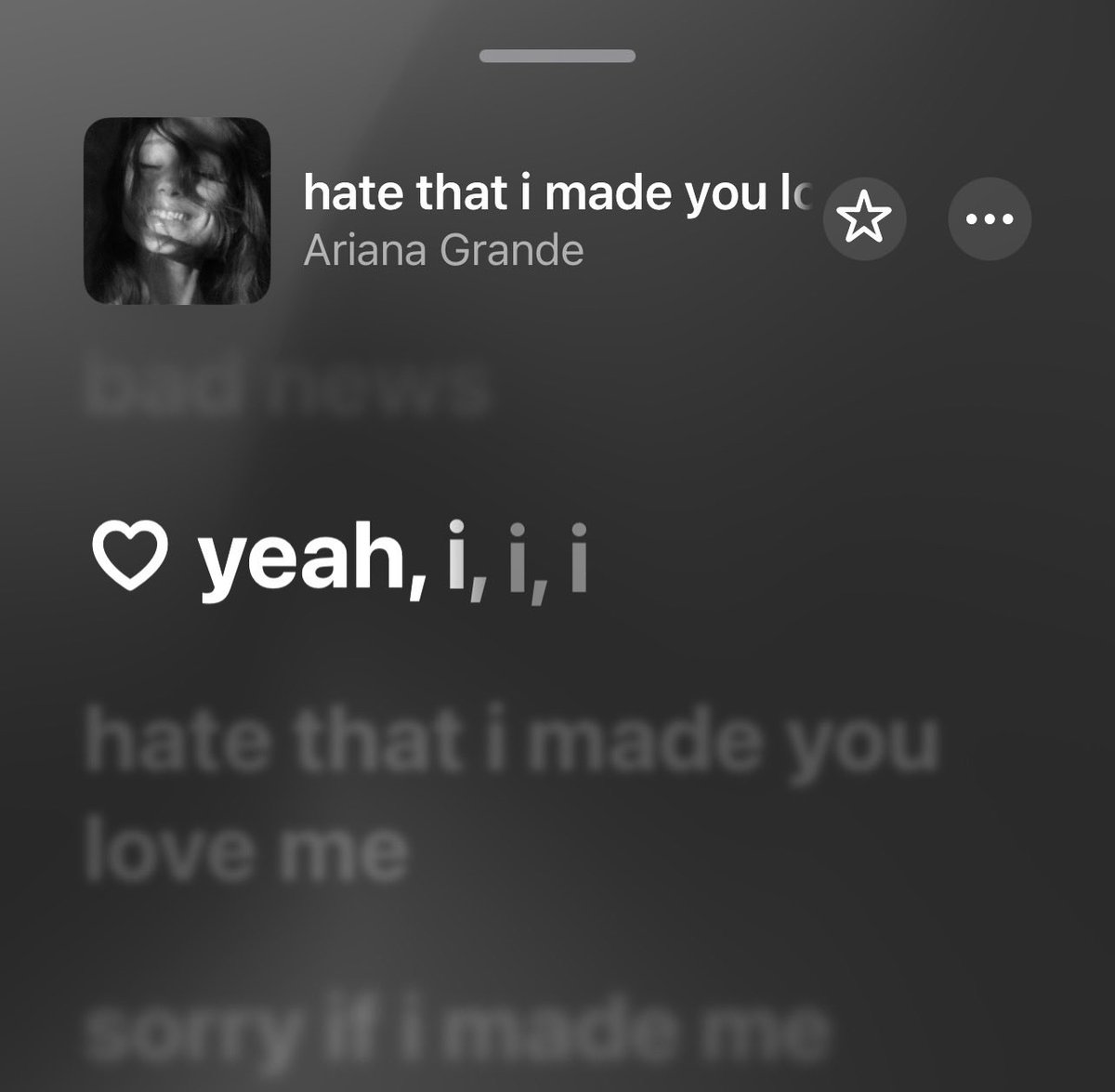 coldbrewcat's tweet photo. WHY IS THERE A HEART HERE ???
 #arianagrande #ag9 #eternalsunshine https://t.co/tTmeDiyZmh