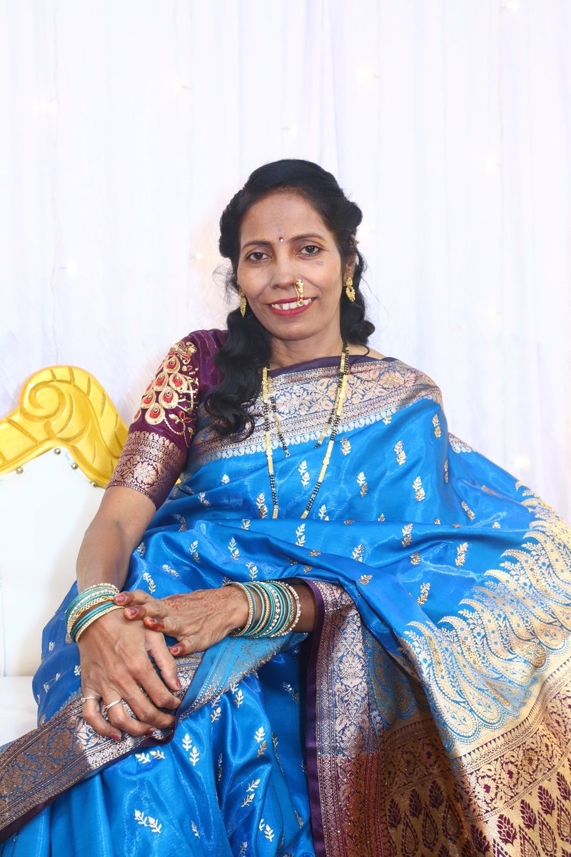 MayurPOfficial's tweet photo. Happy 50th Birthday, Mom. 🥳

Thank you for being my greatest blessing, my safe place, and my forever inspiration.

I love you more than words will ever be able to express.♥️

#Golden50Mom ✨ https://t.co/YV9kAcFcnu