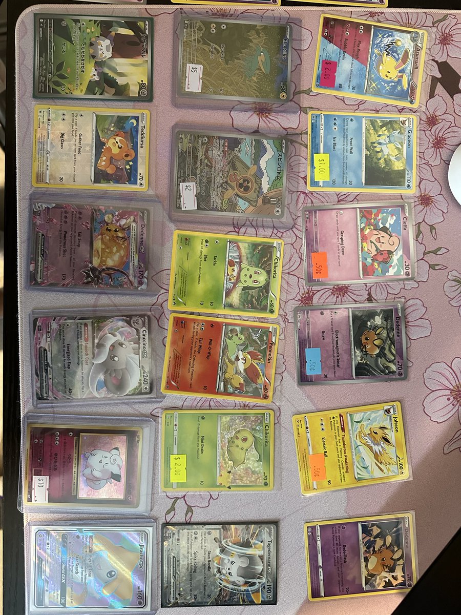 splatt_val's tweet photo. went to my first card show today.. https://t.co/Tet9sm8UQL