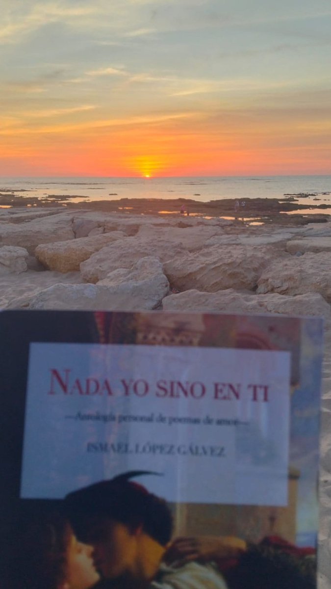BrenesRendon's tweet photo. "En eso consiste amar, en aceptar que un día / dejaremos de ser los mismos / para cuidarnos / como si fuésemos los de antes". https://t.co/TWlMGZbAdP