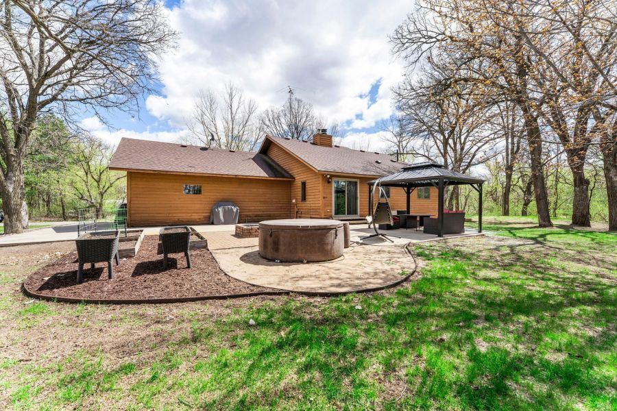 mnhometown's tweet photo. Hometown Realty Featured 2026 Property of the Week 23. 7675 Jasmine Loop NW - Sauk Rapids, MN. MLS# 7048870.
#hometownrealty #saukrapidsmnrealtors #homesforsalesaukrapids #housesforsalesaukrapids #realestatesaukrapids
https://t.co/dDK1Mn88HL https://t.co/hTzXd4iB3Y