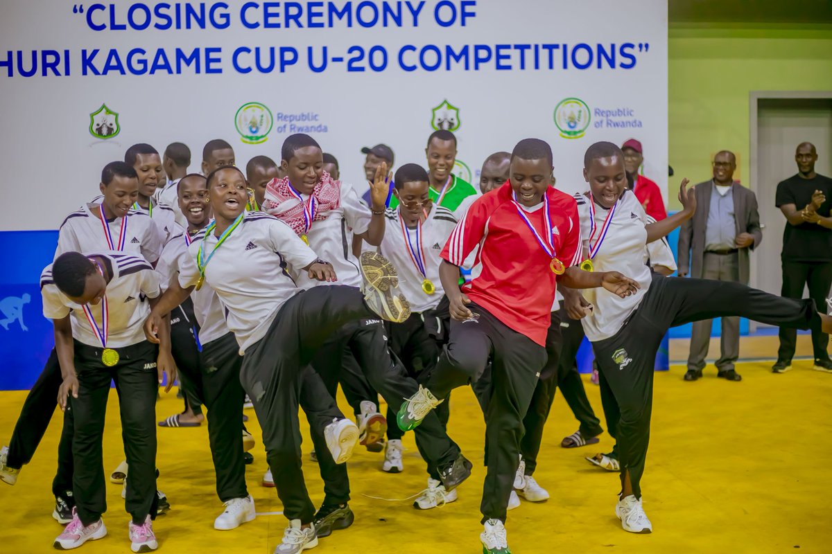FRSS2025's tweet photo. THE WINNERS U-20 
                BOYS &amp; GIRLS
Football : CGFK &amp;PSBB
Basketball: ITS &amp; ESB
Basketball: ESB &amp; ESB
Handball: GS TABAGWE &amp; ES KIZIGURO
Volleyball: NYANZA TSS &amp; GS INDANGABUREZI
Rugby: GITISI TSS &amp; GITISI TSS 
Netball : GS GAHINI 
Beach Volleyball : PSVF &amp; ESB https://t.co/PPx7p1HBNM