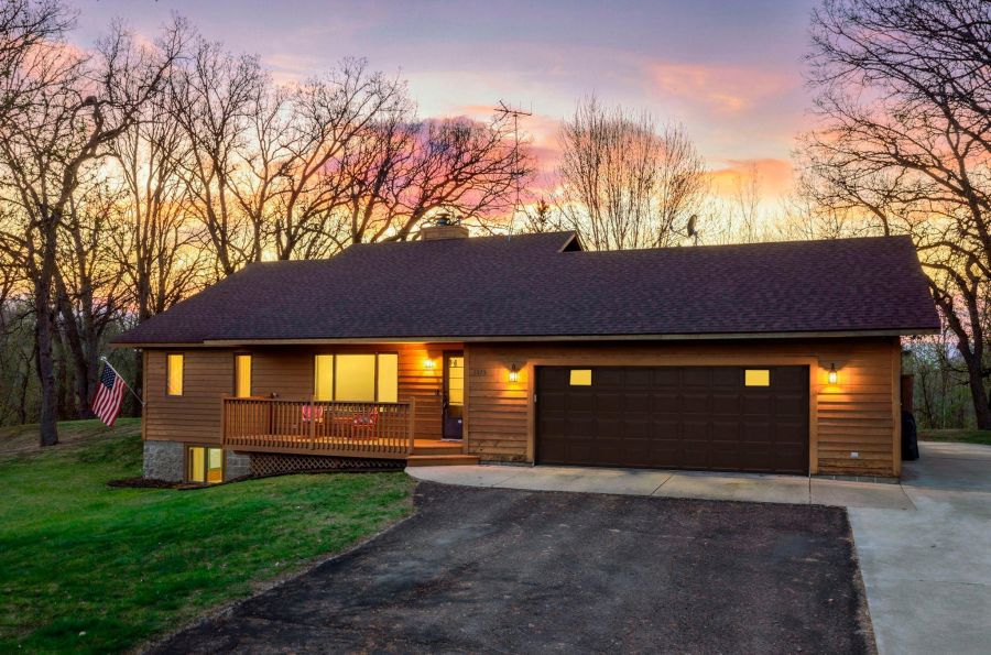 mnhometown's tweet photo. Hometown Realty Featured 2026 Property of the Week 23. 7675 Jasmine Loop NW - Sauk Rapids, MN. MLS# 7048870.
#hometownrealty #saukrapidsmnrealtors #homesforsalesaukrapids #housesforsalesaukrapids #realestatesaukrapids
https://t.co/dDK1Mn88HL https://t.co/hTzXd4iB3Y