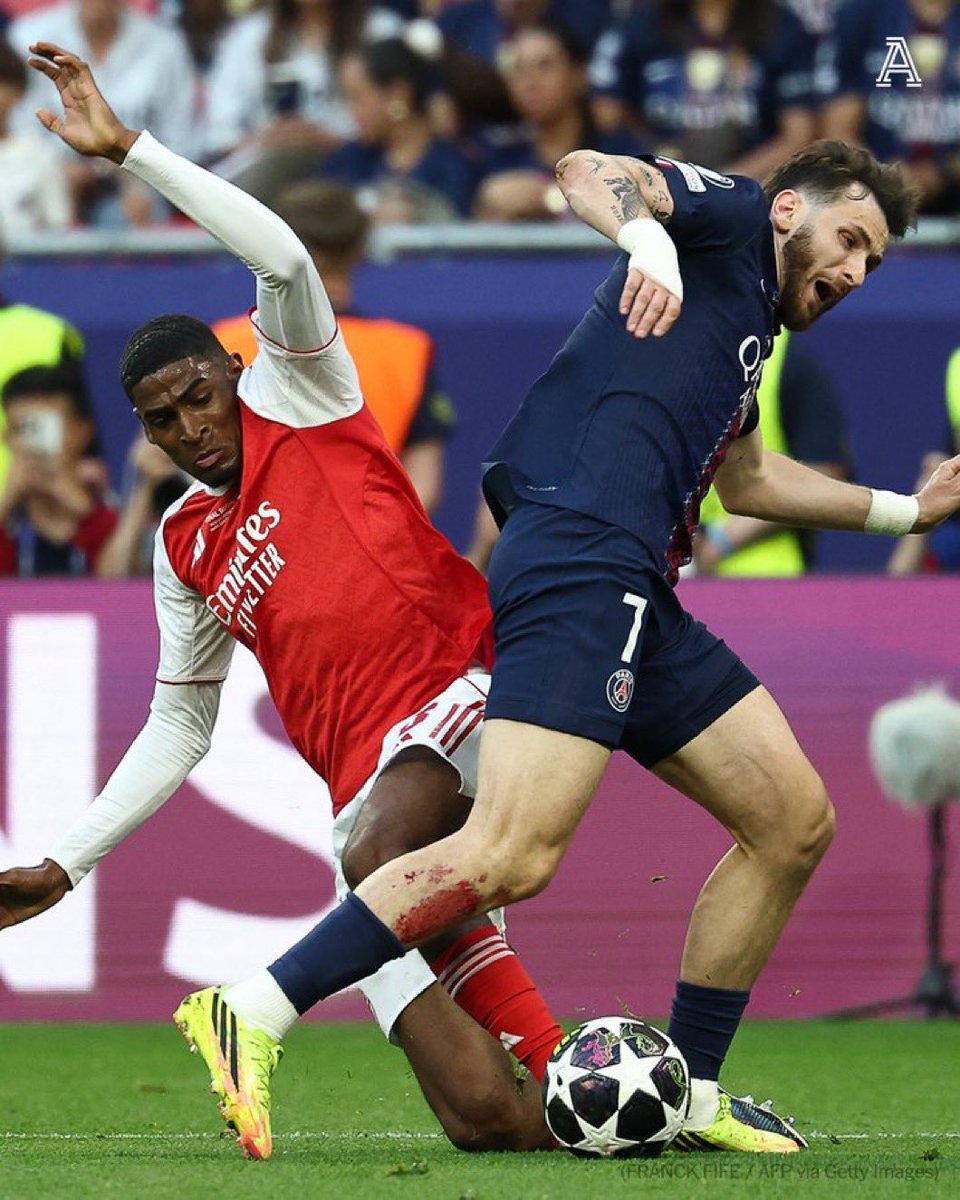 markklfc's tweet photo. Thierry Henry on Cristhian Mosquera’s performance in the Champions League final:

🗣️ “Even though Arsenal lost the final, I’m not going to sit here and ignore what I saw from Cristhian Mosquera.

That kid… wow.

He was thrown into one of the hardest nights in football, against Kvaratskhelia, and for long spells he handled it like he had been playing finals for years.

His timing in the tackles, his calmness under pressure, the way he wasn’t afraid to step out and engage — that’s not normal for a young defender in a Champions League final.

He was winning duels, reading situations early, and even when PSG tried to isolate him, he kept responding.

Yes, there was that one moment — the tackle that led to the penalty — and people will focus on that because that’s what finals do. They highlight your mistakes.

But if you only look at that, you’re missing the bigger picture.

Because before that moment, he was arguably one of Arsenal’s most composed defenders on the pitch.

And that’s what excites me.

Not perfection but mentality.

You can coach positioning, you can coach technique, but you cannot coach that courage in a final at his age.

Arsenal may have lost the trophy, but they may have found a defender for the next decade.

And that, for me, is something very special.”