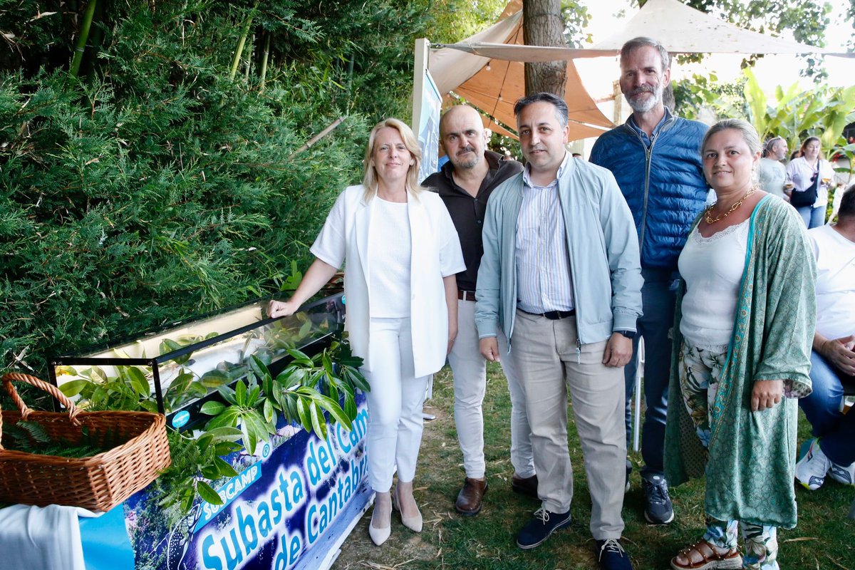 cantabriaes's tweet photo. ‼️🐟 El #campanu de #Cantabria alcanza los 6️⃣.5️⃣0️⃣0️⃣ euros en la subasta
Adjudicado al restaurante #ElPuerto, el primer salmón de la temporada fue capturado ayer por el asturiano Alfonso Caso de #Colombres (Ribadedeva), en una zona libre del #Nansa
ℹ️👉🏻 https://t.co/0IpEuBpsox https://t.co/zHeIsstIRk