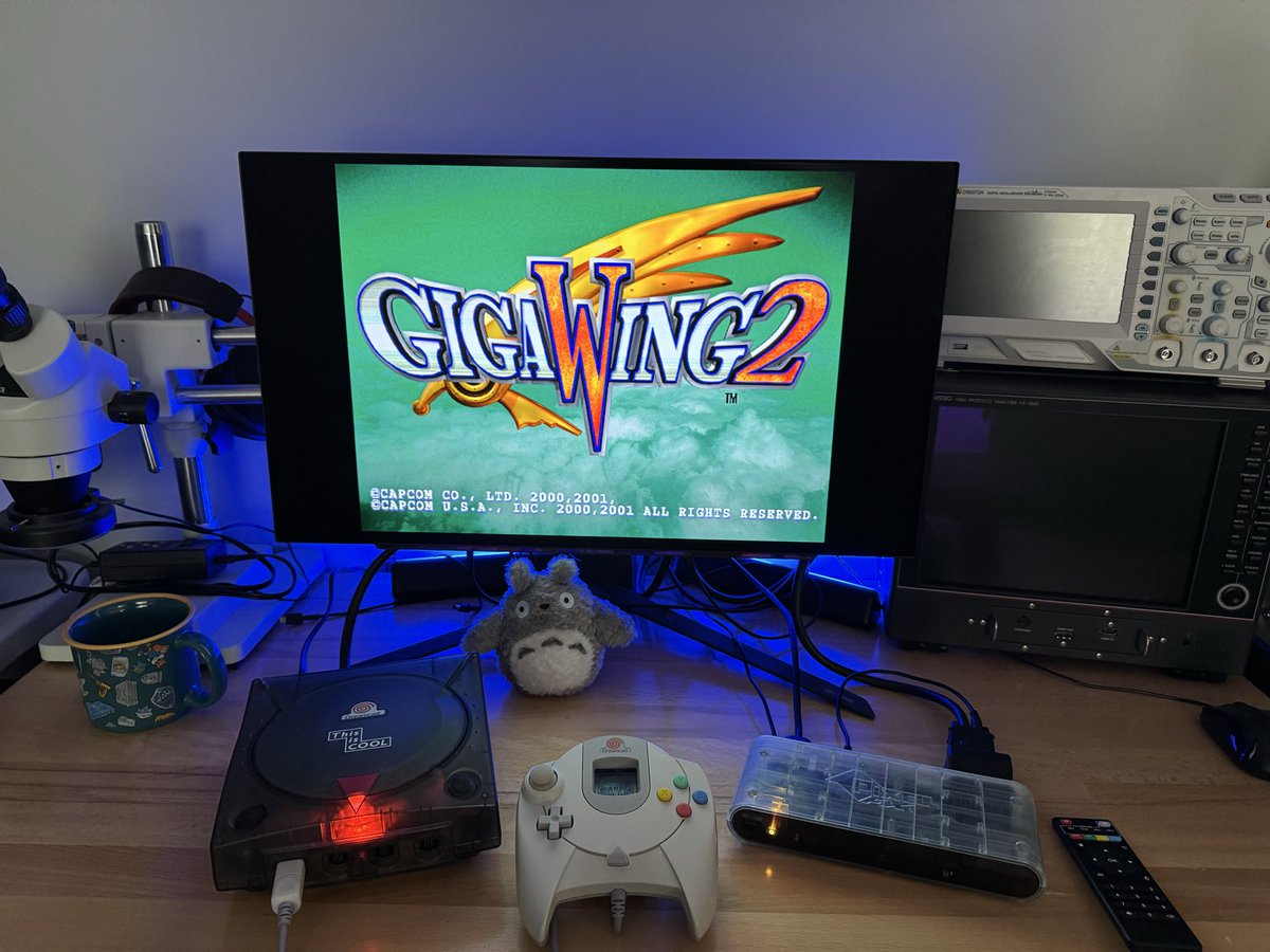 PixelFXco's tweet photo. Dreamcast on the Morph 2K using @retroaccess DC VGA cables. https://t.co/jDU0Jf3cdq