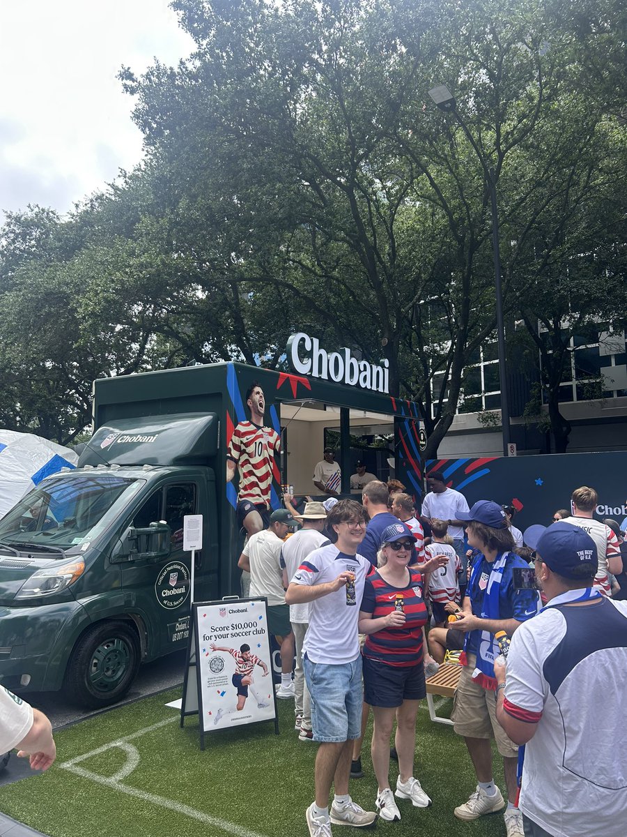 AlexMSilverman's tweet photo. The @USMNT are in Charlotte for their penultimate World Cup tune-up match against Senegal. https://t.co/Uu5Wqt8A0w