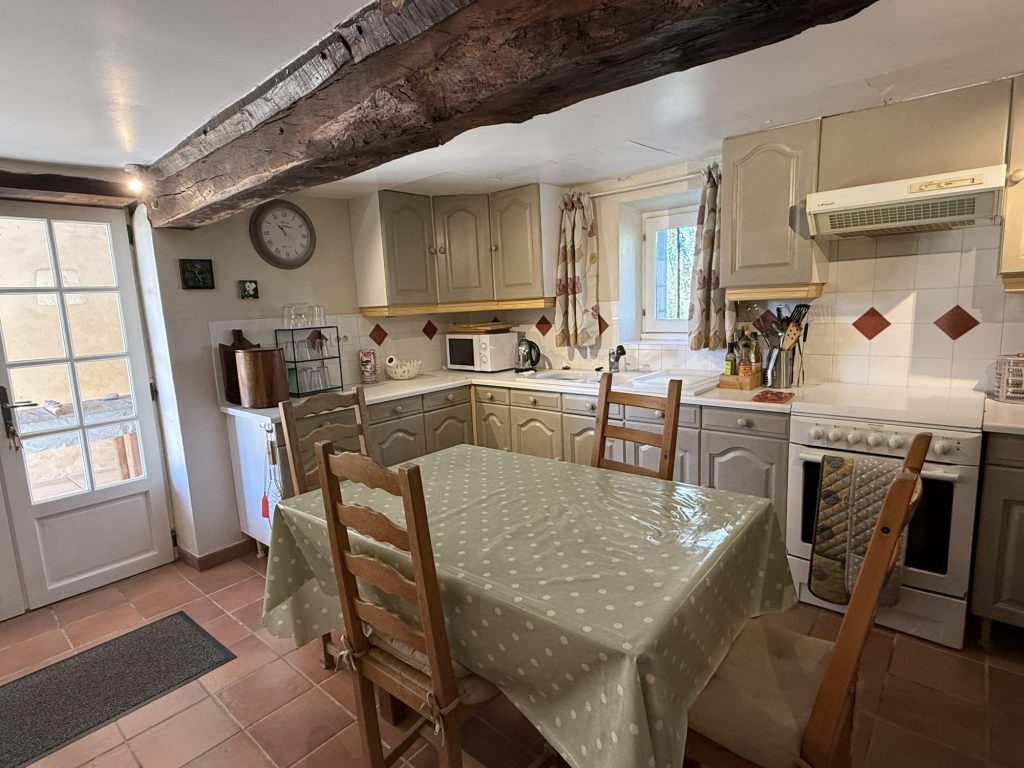 HealeyFox's tweet photo. Charming French Country Home with Pyrenees Views, Pool &amp; Barn

Occitanie, Gers, Seissan
€385,000
More Details:
https://t.co/2WA0VdfchK https://t.co/aTwVDU1i3d
