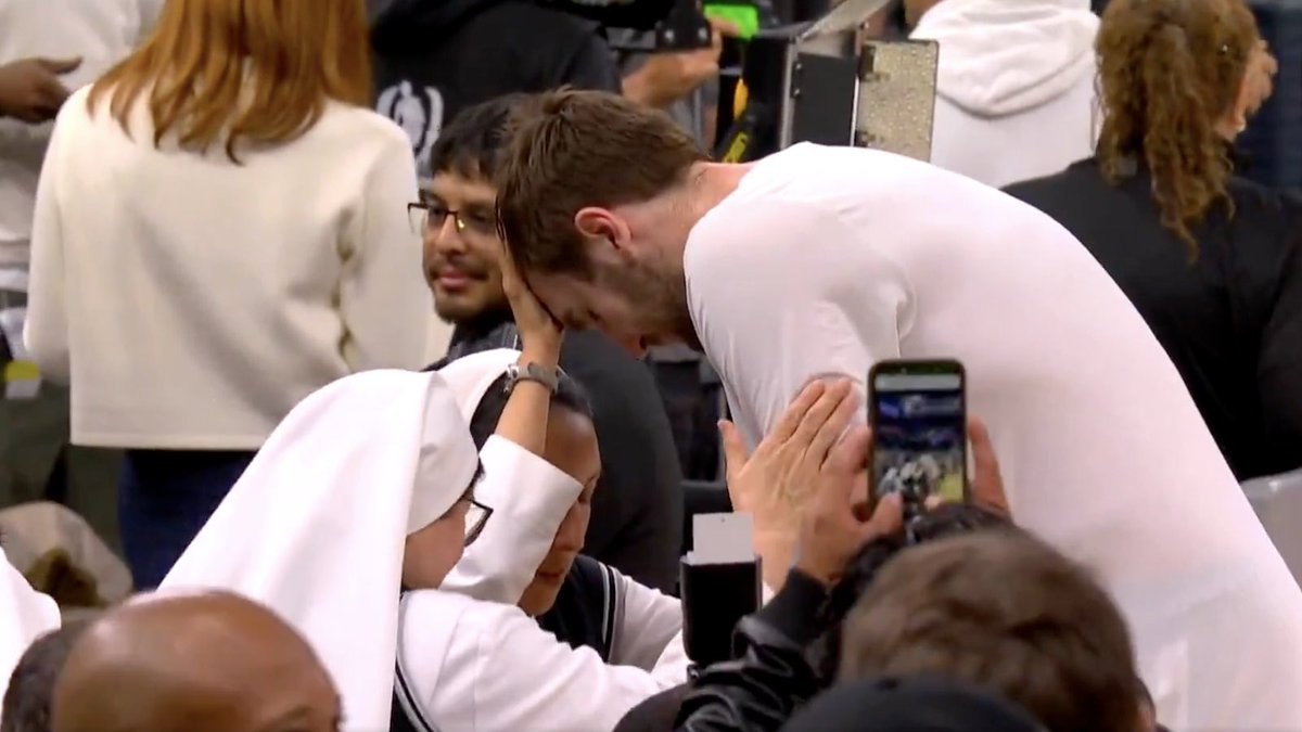 jxffb's tweet photo. @manuginobili Prayers work https://t.co/TSHiGHDV1H