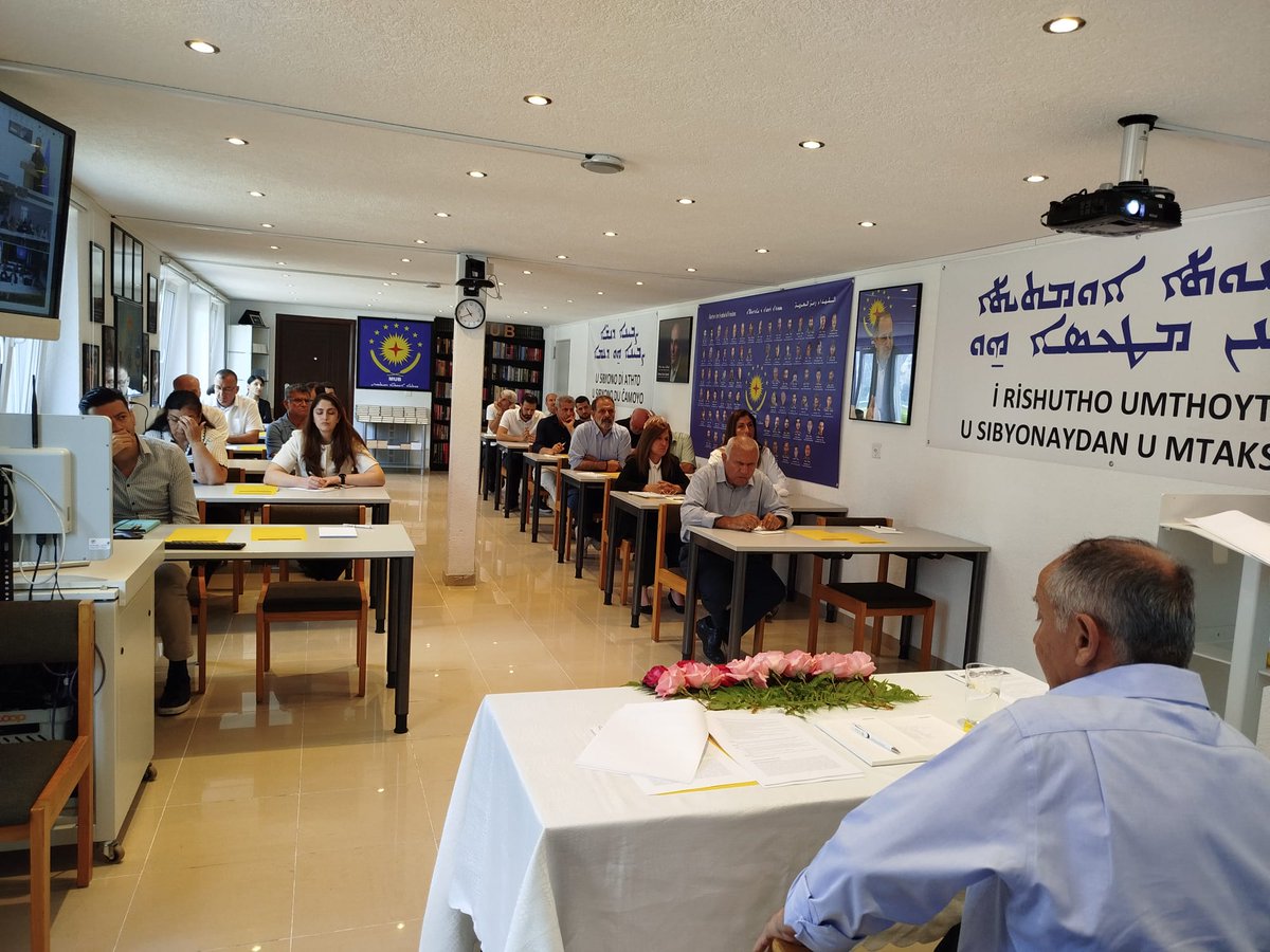 gazetesabro's tweet photo. 📌Bethnahrin Ulusal Konseyi’nin yıllık konferansı düzenlendi

▪️Bethnahrin Ulusal Konseyi’nin yıllık konferansında Süryani halkının birliğine dikkat çekildi. Bölgedeki krizlere rağmen taleplerinden vazgeçmeyeceklerini belirten MUB Genel Başkanı Mikhael Naim Hadodo, bölgede kalıcı denge için Süryanilerin üstlendiği tarihi role vurgu yaptı.

https://t.co/qKFpqgBBVc
