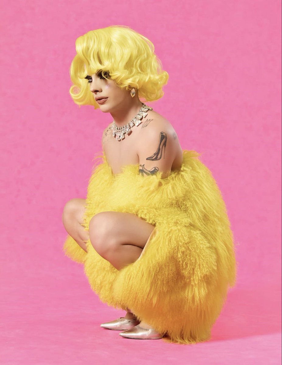 Drag_Crave's tweet photo. Etcetera Etcetera looks impeccable in new photos. https://t.co/ywZ1NTCQ8k