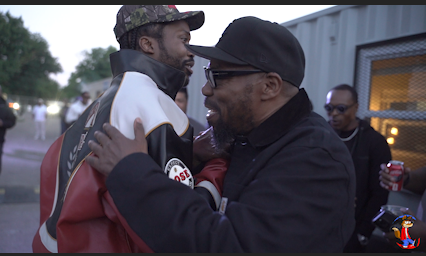 215hood's tweet photo. Meek Mill Enters  Roots Picnic  Ft Beanie Sigel https://t.co/hiHGkWseNm via @YouTube 

@rootspicnic  

#Rootspicnic 
#Jayz https://t.co/itVW4ecHHw