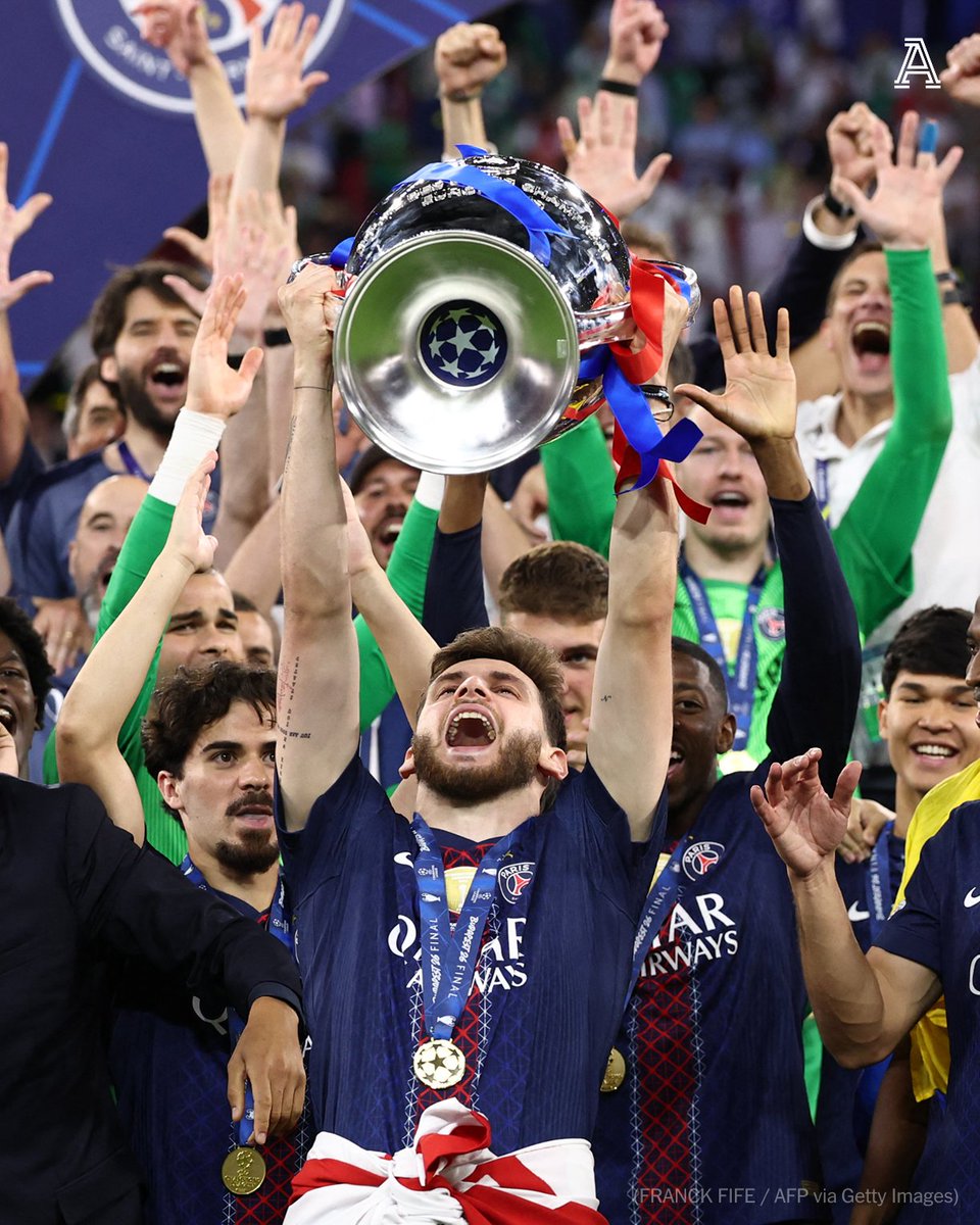 TheAthleticFC's tweet photo. PSG’s Georgian winger Khvicha Kvaratskhelia has been named player of the season by UEFA after being instrumental in the French team’s run to the final.

The 25-year-old recorded 10 goals and six assists in 16 games in the competition and won the penalty that led to his side’s equaliser against Arsenal.

✍️ @samjoseph_17 

🔗 https://t.co/yuVtSFBR0m