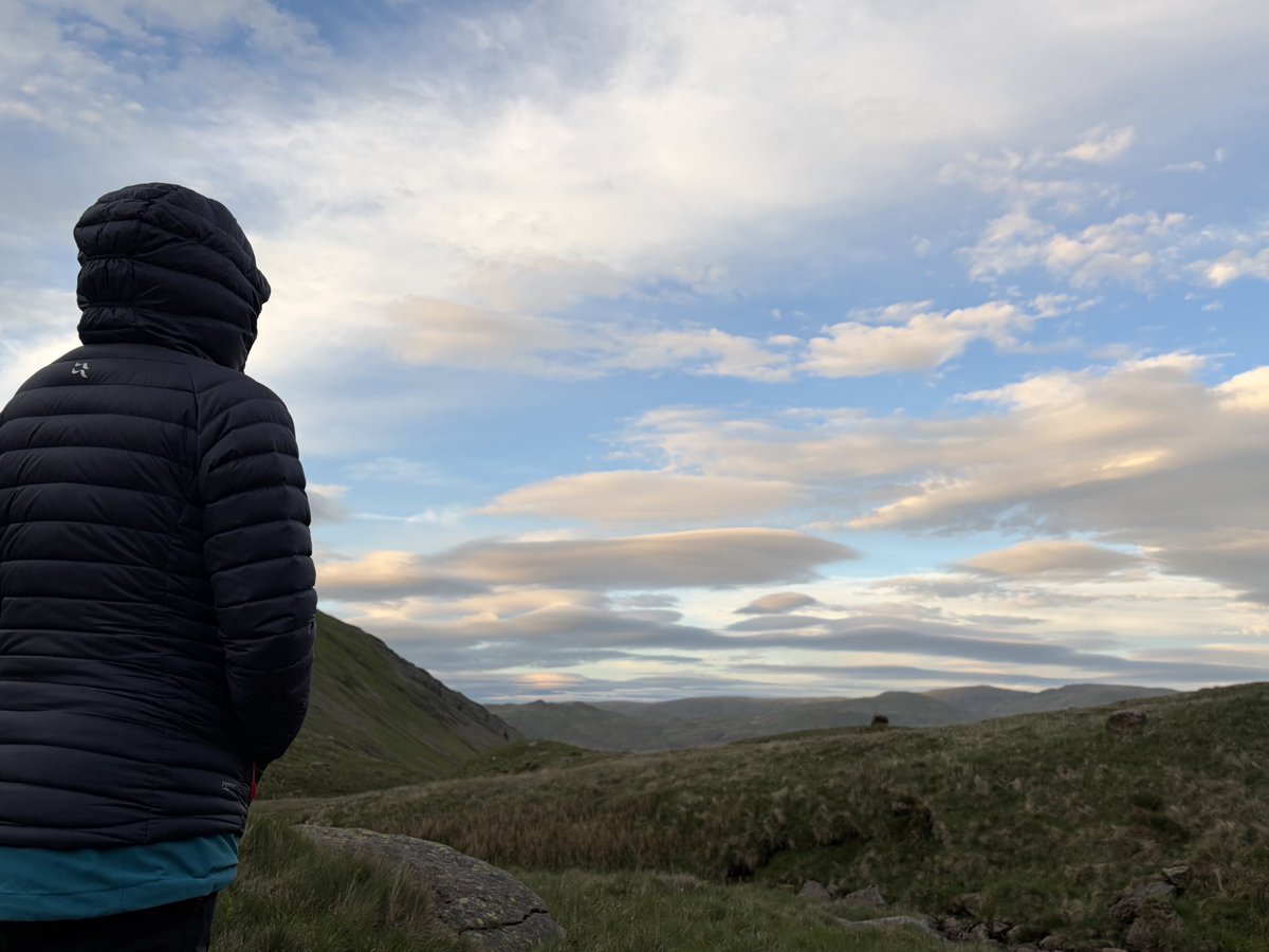 TeamWalking's tweet photo. Another remote wild camp in the Lake District. Changeable weather &amp; hardly saw another person all weekend.

These trips are much more than a 2 day mountain journey. They’re about decision making, weather, kit, steep ground, leave no trace, purifying water, going to the loo… https://t.co/DguLVtMMAt