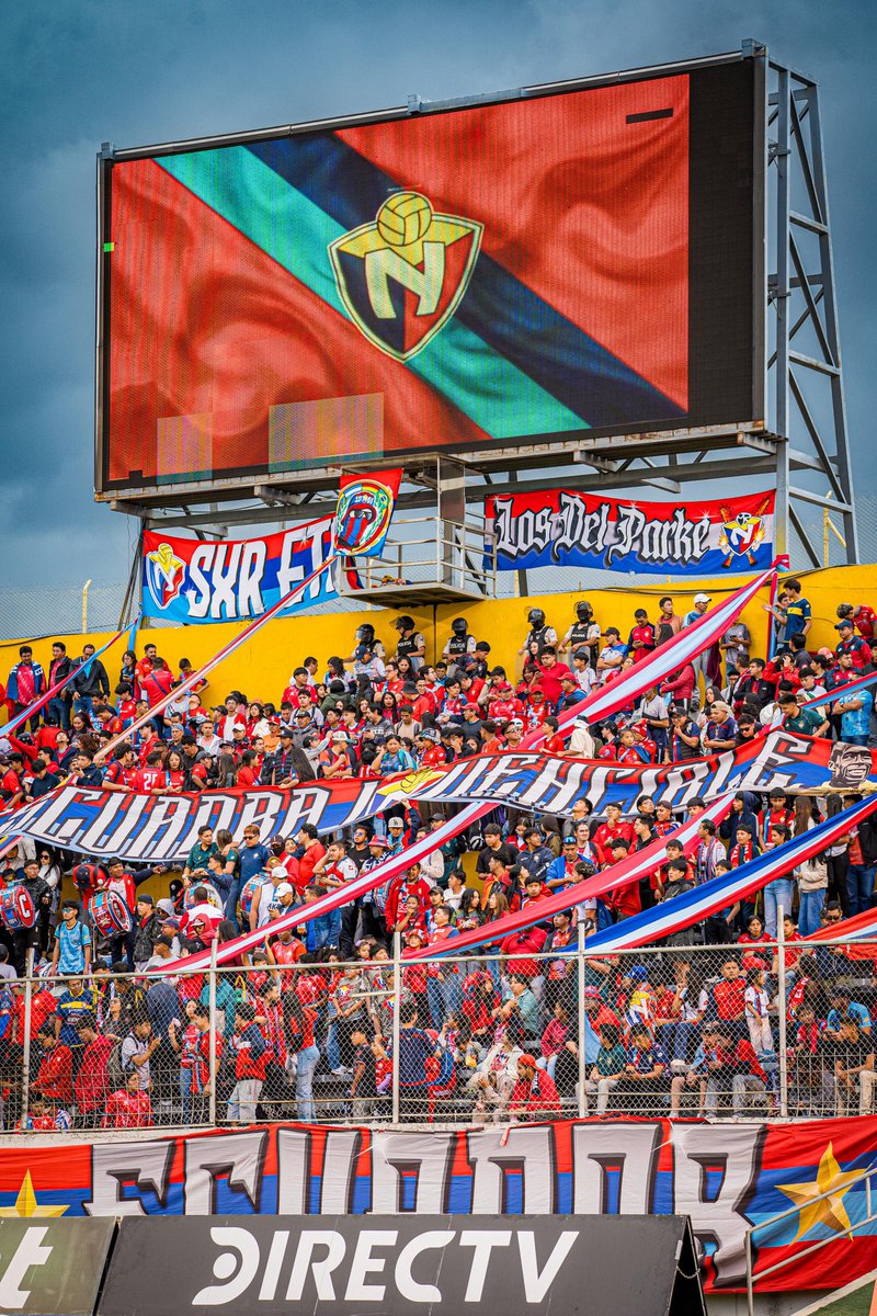 Vocero_Bitri's tweet photo. 🔴🔴 POSTALES COPA ECUADOR

🫶Nunca caminarás a tu lado. 
.
.
.
🥹#SiempreAtuLado https://t.co/INHuvAVAN9