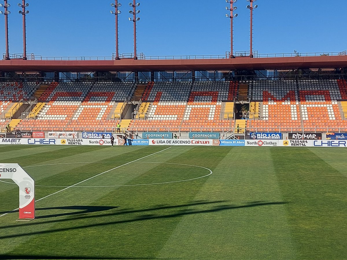 IGNACIOOS's tweet photo. ¡  YA EN EL ESTADIO !  
¡ VAMOS COBRELOA ! https://t.co/3kgPg3Q9E6