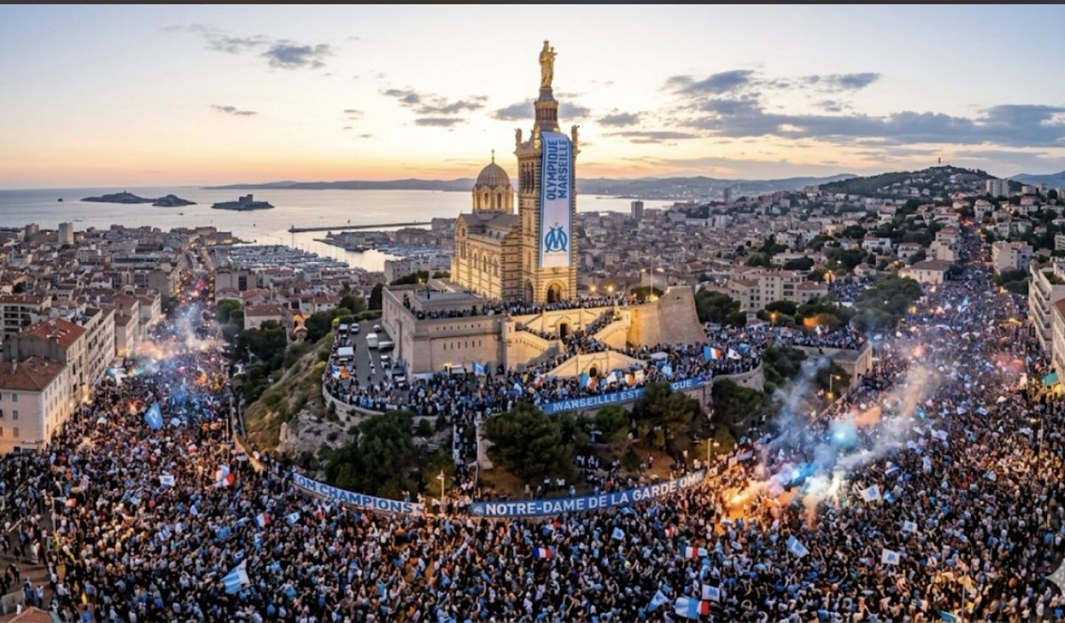 Sopryan's tweet photo. Deux coupes à Paris, mais la première page de l'histoire s'est écrite à Marseille. Pour en arriver là, Paris a dû vendre la Tour Eiffel au Qatar ; la Bonne Mère, elle, appartiendra toujours aux Marseillais.

#TeamOM https://t.co/4HFrcFu6cu