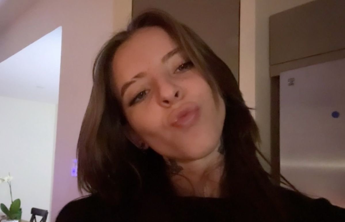 babesmiko's tweet photo. my girl my girl <3 https://t.co/zHEI62gzI5