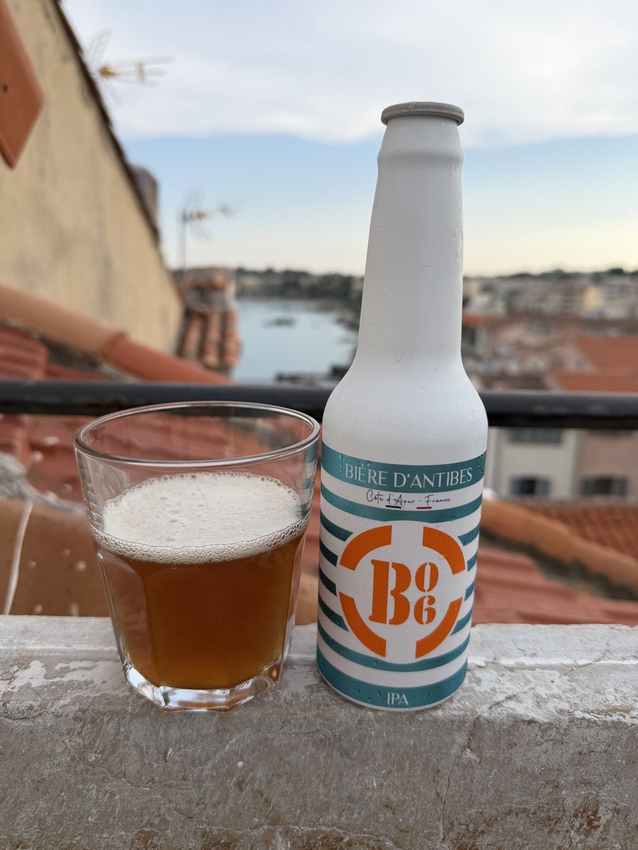 apgeraghty's tweet photo. @MartinChapman12 Antibes is an amazing bolt hole. https://t.co/BqaahK6o0d