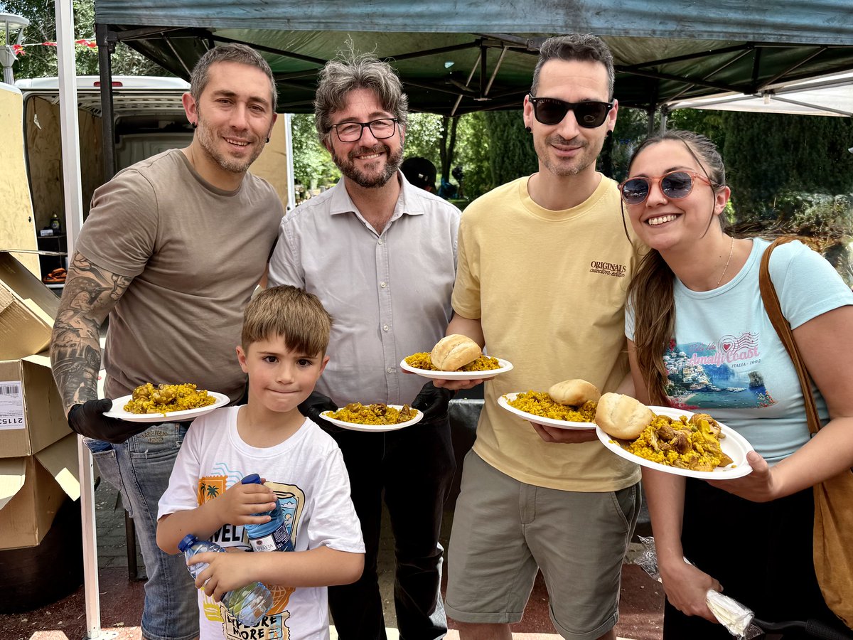 AytoPinto's tweet photo. 🥳Las #FiestasdelCristo2026 llegaron a su fin este fin de semana, dejándonos momentos únicos, como el gran pregón del @CDCiudadePinto, conciertos, actividades populares y religiosas

📸Momentos que hemos resumido en el Flickr del Ayuntamiento de Pinto👇

https://t.co/72PjNNGrcS https://t.co/PgKeHXrqwa
