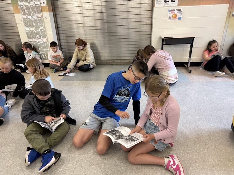 CorinthNY's tweet photo. Our 6th grade ELA students partnered with 1st graders as pen pals to build a love of reading and writing while serving as mentors! They recently visited CES to meet their pen pals and read together.  Great job, Riverhawks! #ReadersasLeaders #RiverhawksRising https://t.co/a0ymqsQOT1