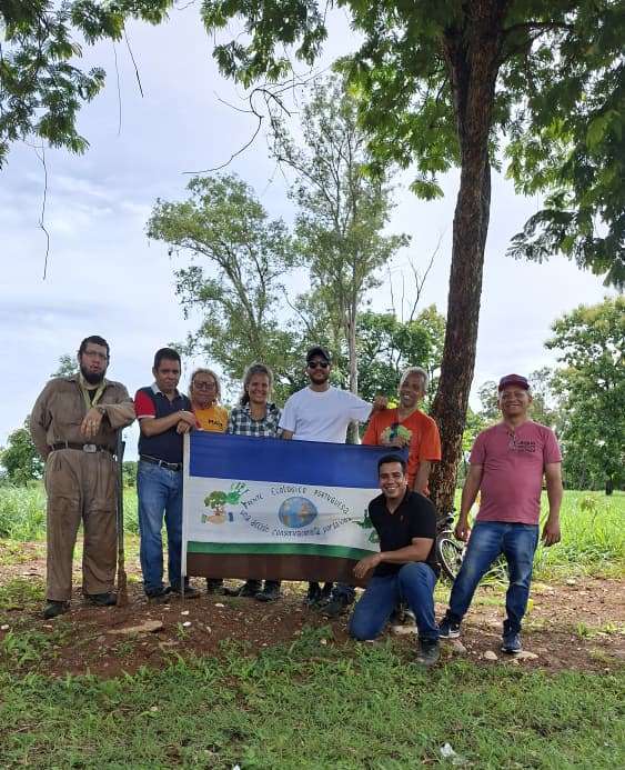 ecoportuguesa's tweet photo. Jornada de siembra en el Mitar Celebrando el dia Nacional del Arbol... https://t.co/JE6KwJaeot